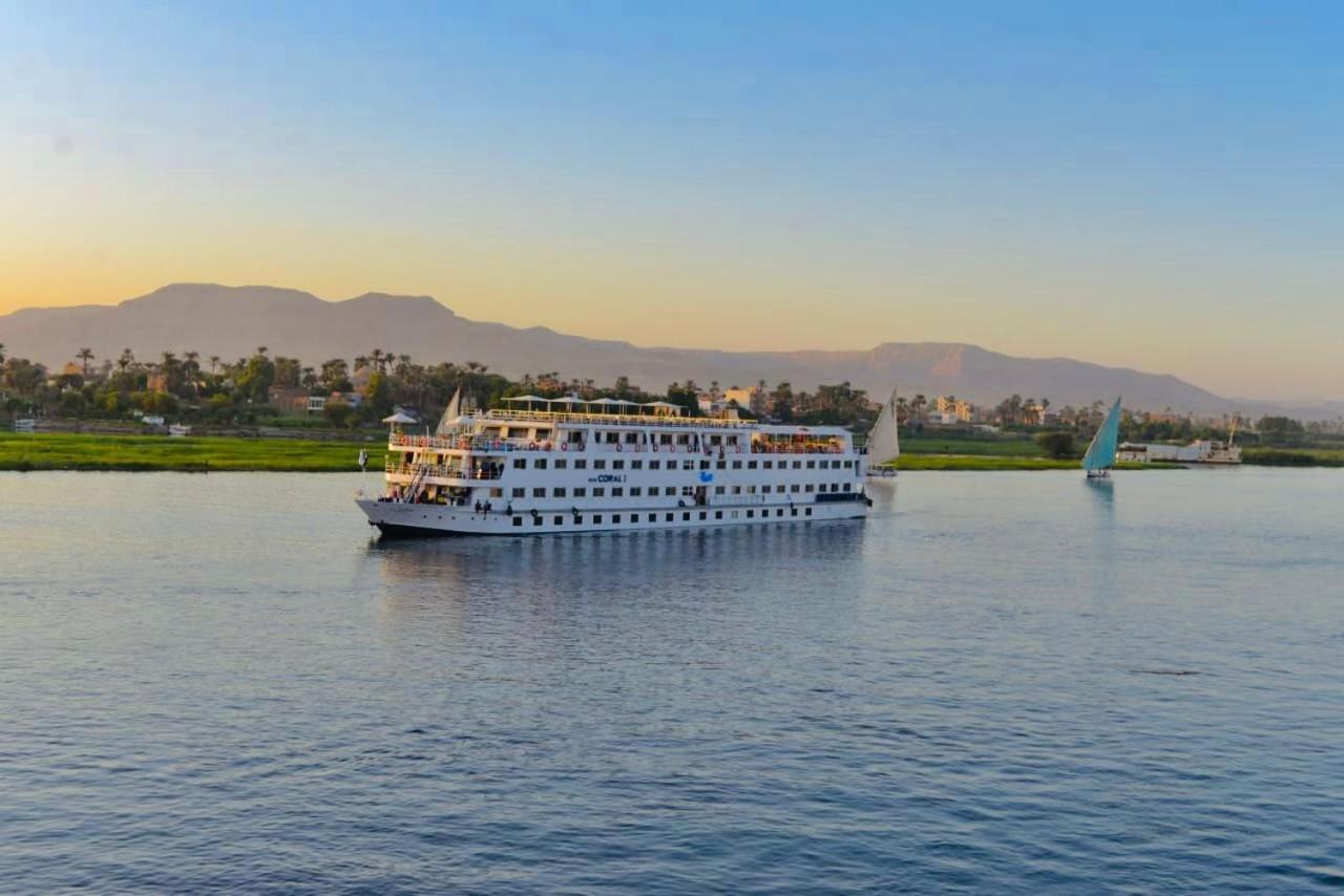 Luxor Aswan Coral 2 Nile Cruise Every Saturday From Luxor 4 Nights & Every Wednesday From Aswan 3 Nights Εξωτερικό φωτογραφία